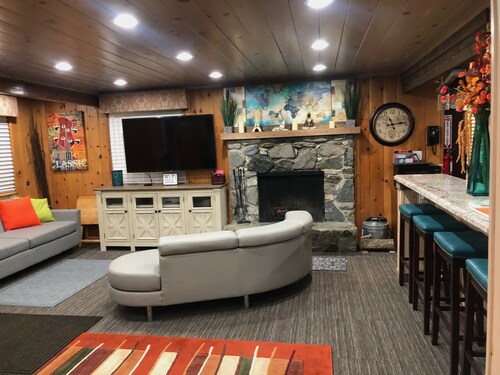 Fresh Air Cabin Hike  Rest  Refresh Sleeps 8