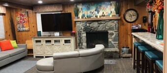 Fresh Air Cabin Hike  Rest  Refresh Sleeps 8