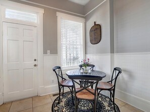 Apartment, Multiple Beds (A Walk in the Park) | Dining - A Walk in the Park (Savannah)