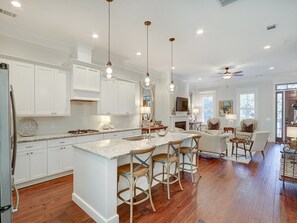 House, Multiple Beds (Liberty Main House) | Private kitchen - Liberty Main House (Savannah)