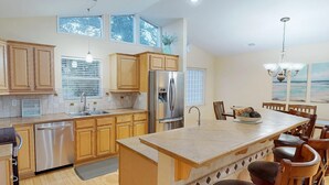 Private kitchen - Anchors Away (Tybee Island)