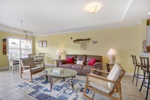 Condo, Multiple Beds (Beachside Colony 615) | Living room