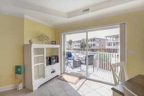 Condo, Multiple Beds (Beachside Colony 615)