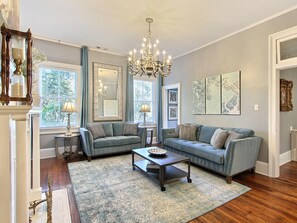 Apartment, Multiple Beds (Southern Hall Upper) | Living room - Southern Hall Upper (Savannah)