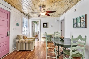 Condo, Multiple Beds (Beach Walk 1) | Living room