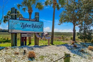 Condo, Multiple Beds (Beach Walk 1) | Exterior