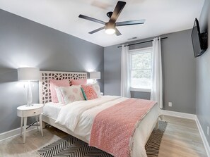 Room - Deja Blue B (Tybee Island)