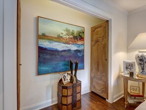 2 bedrooms - 515 Liberty Garden (Savannah)
