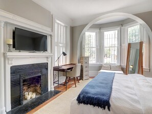 Apartment, Multiple Beds (Bolton Forsyth Suite)