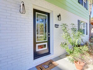 House, Multiple Beds (Tybee Dreamin) | Exterior