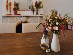 Dining - Elsewhere on Madison Square Main (Savannah)