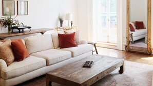 Condo, nhiều giường (Elsewhere on Madison Square Main) | Phòng khách