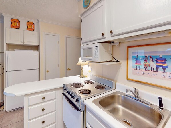 Private kitchen - Emily's Retreat (Tybee Island)