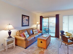 Apartment, Mehrere Betten (Emily's Retreat) | Wohnzimmer
