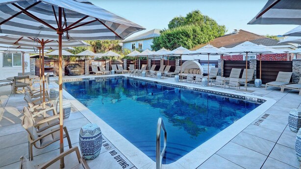 Apartment, Multiple Beds (Heart Of Savannah) | Pool - Heart Of Savannah (Savannah)