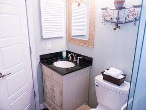Bathroom - Paradise Hideaway (Tybee Island)