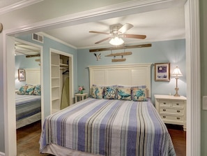 Room - Paradise Hideaway (Tybee Island)