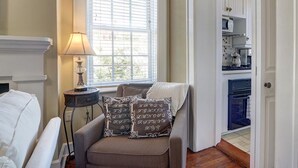 Appart'hôtel, plusieurs lits (Haven on Taylor) | Salle de séjour