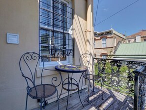 Balcony - Classic Quarters at The 101 (Savannah)