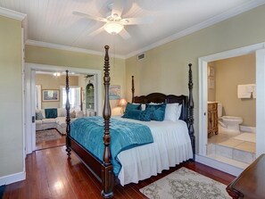 2 bedrooms - Classic Quarters at The 101 (Savannah)