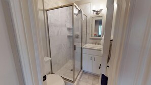 Bathroom - Suite Escape (Savannah)