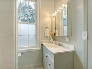 Appart'hôtel, 1 grand lit (Park Avenue Treehouse) | Salle de bain