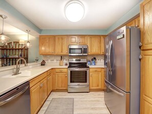 Condo, Multiple Beds (Stay-A-While) | Private kitchen