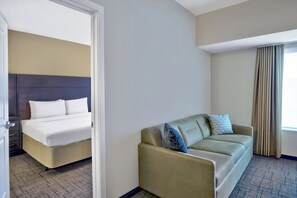 Suite, 1 chambre | Salle de séjour