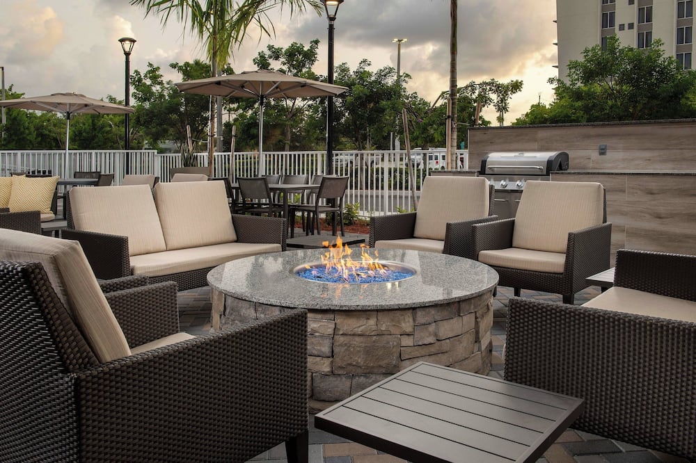 Residence Inn by Marriott Doral Mall Area