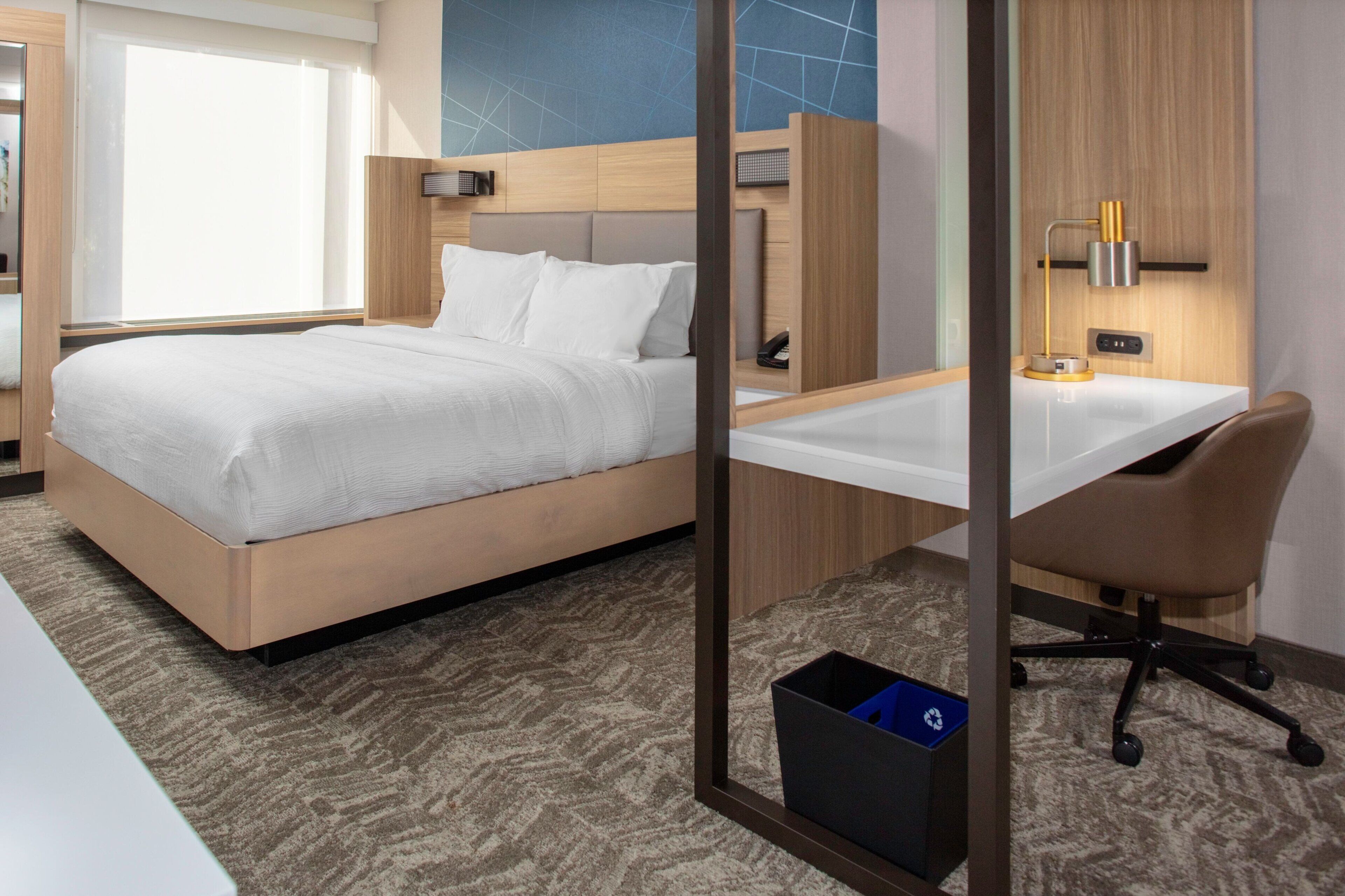 desk, laptop workspace, iron/ironing board, free wifi