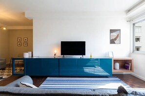 TV
