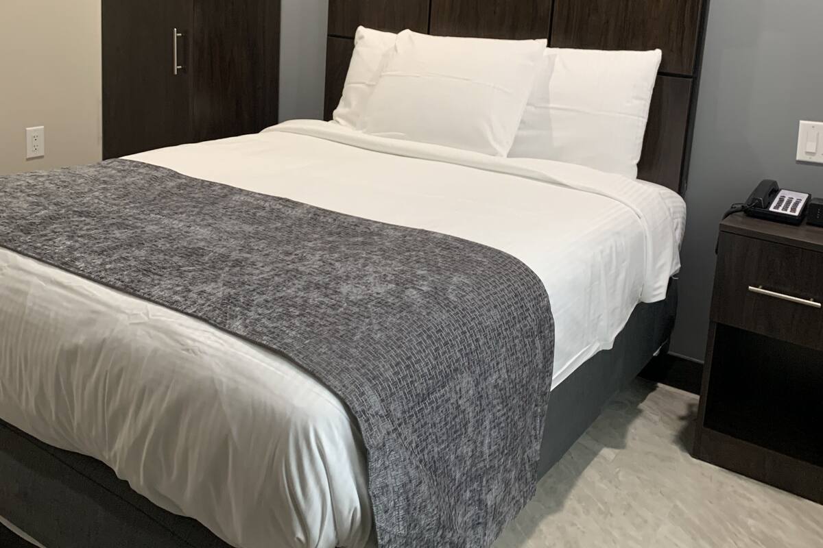 Soundproofing, WiFi, bed sheets