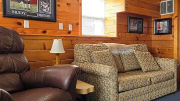 Smart TV, libros, impresora