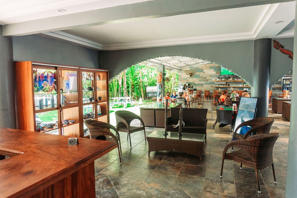 Bar (en la propiedad)