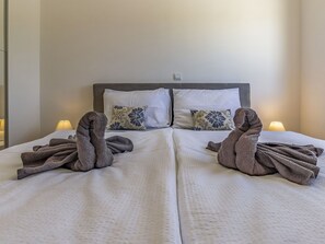 1 bedroom, free WiFi, bed sheets - Beautiful apartment in villa for 4 people with pool, WIFI, A/C, TV, terrace and pets allowed (Banjole)