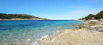 Stunning private villa for 8 people with A/C, WIFI, TV, terrace and pets allowed