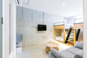 舒適四人房, 非吸煙房 | 免費無線上網、床單