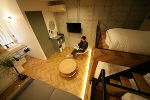 Chambre Quadruple Confort, non-fumeurs | Wi-Fi gratuit, draps fournis