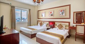 Chambre Deluxe avec lits jumeaux | Minibar, bureau, système d’insonorisation, accès au Wi-Fi (inclus)