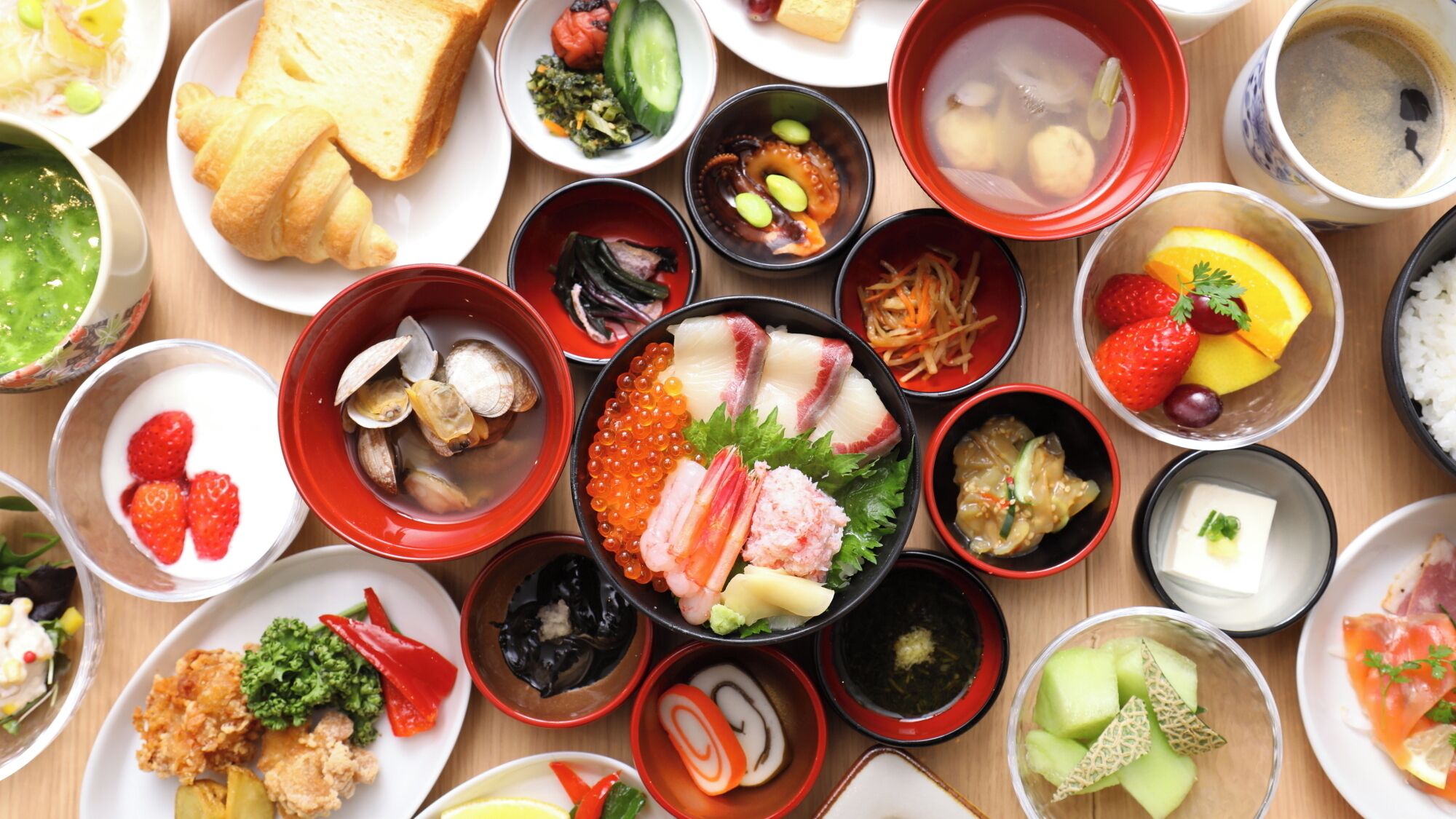 Desayuno buffet (JPY 3000 por persona) 