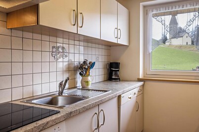 Apartment "Zirme" close to Skiing & Hiking Areas with Mountain View, Wi-Fi & Garden