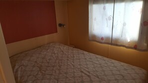 3 chambres, fer et planche à repasser, accès Internet