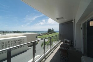 Terrace/patio - Grand blue 206 (Onna)