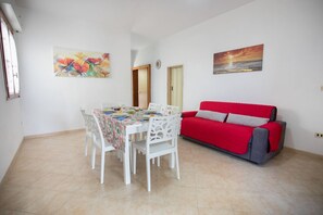 Interior - Villino Carolin | close to the sandy beach, a/c (Porto Cesareo)