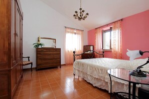 3 bedrooms, iron/ironing board, WiFi - A pleasant holiday in total relax. (Cingoli)