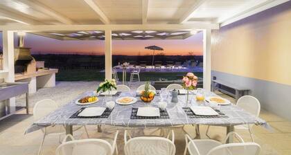 Independent villa near Cortona with 3 bedrooms. Private pool, A/C and Wi-Fi!