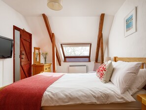 Casa de campo | 3 quartos, individualmente decorados, individualmente mobiliados