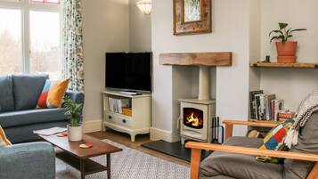 Cottage | Interior