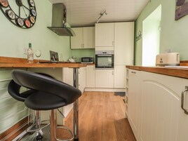村舍 | 私人厨房 | 洗碗机、厨具/餐具