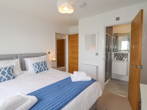 Cottage | Interior - Chandler's Retreat (Newport)